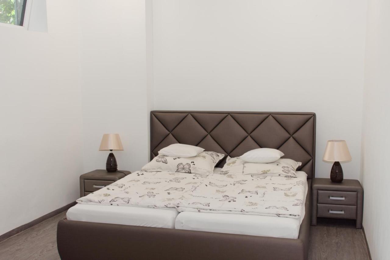 Silver Dream Apartmanhaz Дебрецен Екстер'єр фото